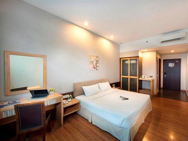 Kingwood Hotel Mukah Selangau Dış mekan fotoğraf