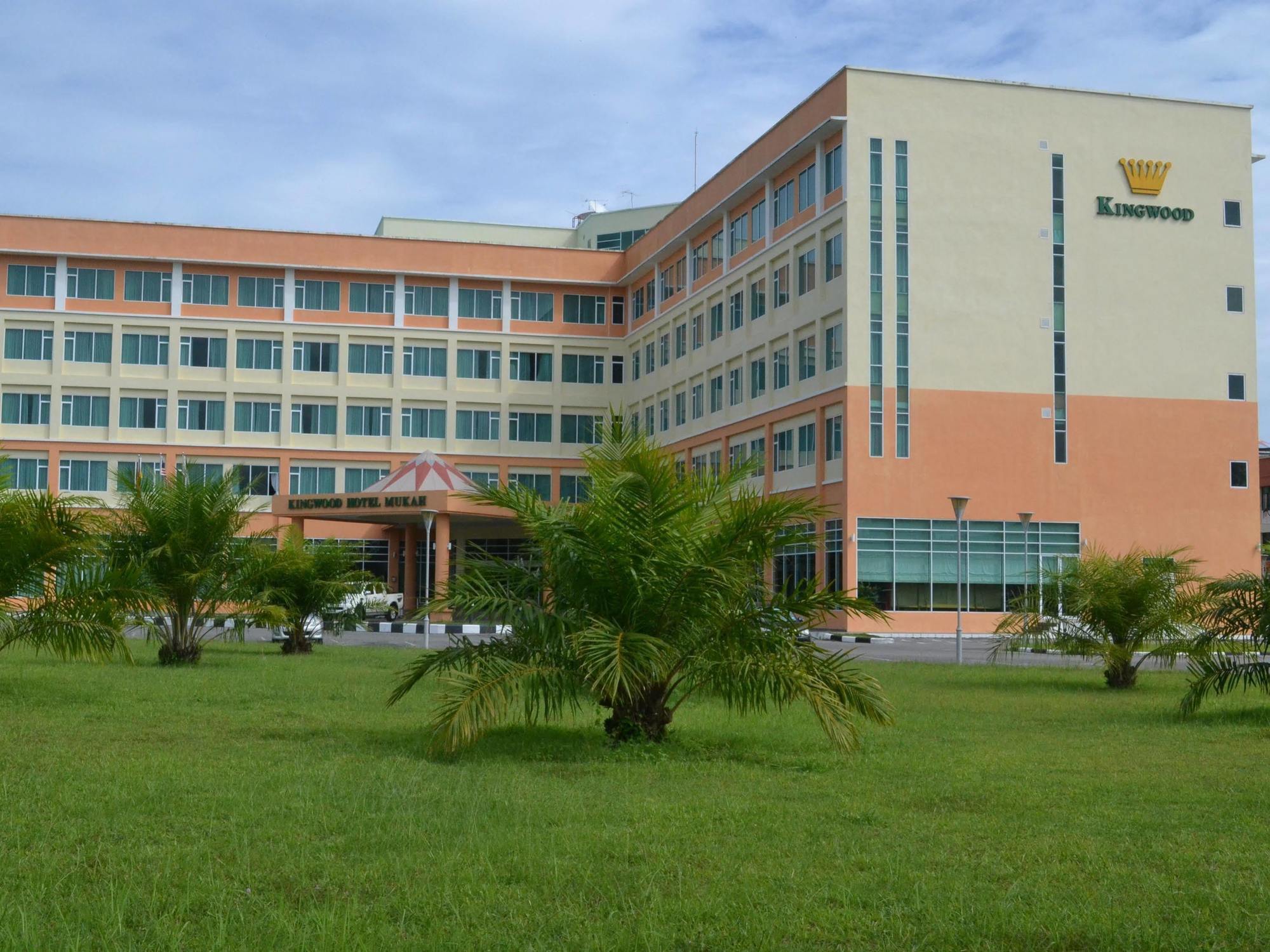 Kingwood Hotel Mukah Selangau Dış mekan fotoğraf